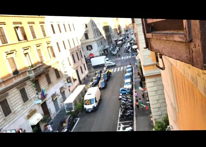 Magenta Roma House